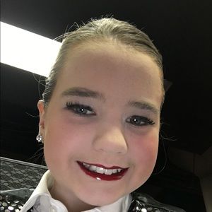 Meet your Posher, Tessa